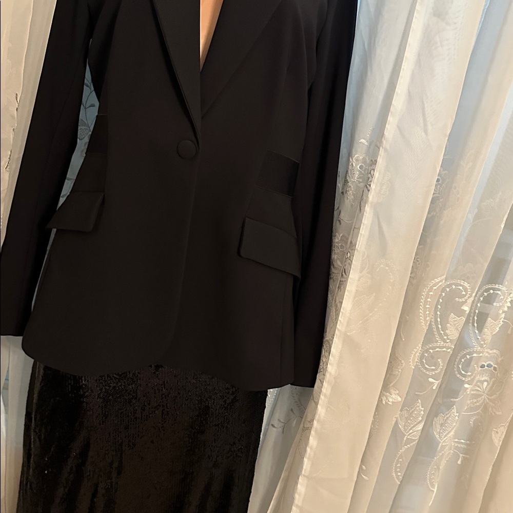 Good American basic Black Blazer